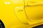 Porsche 718 Cayman GT4 2016 года